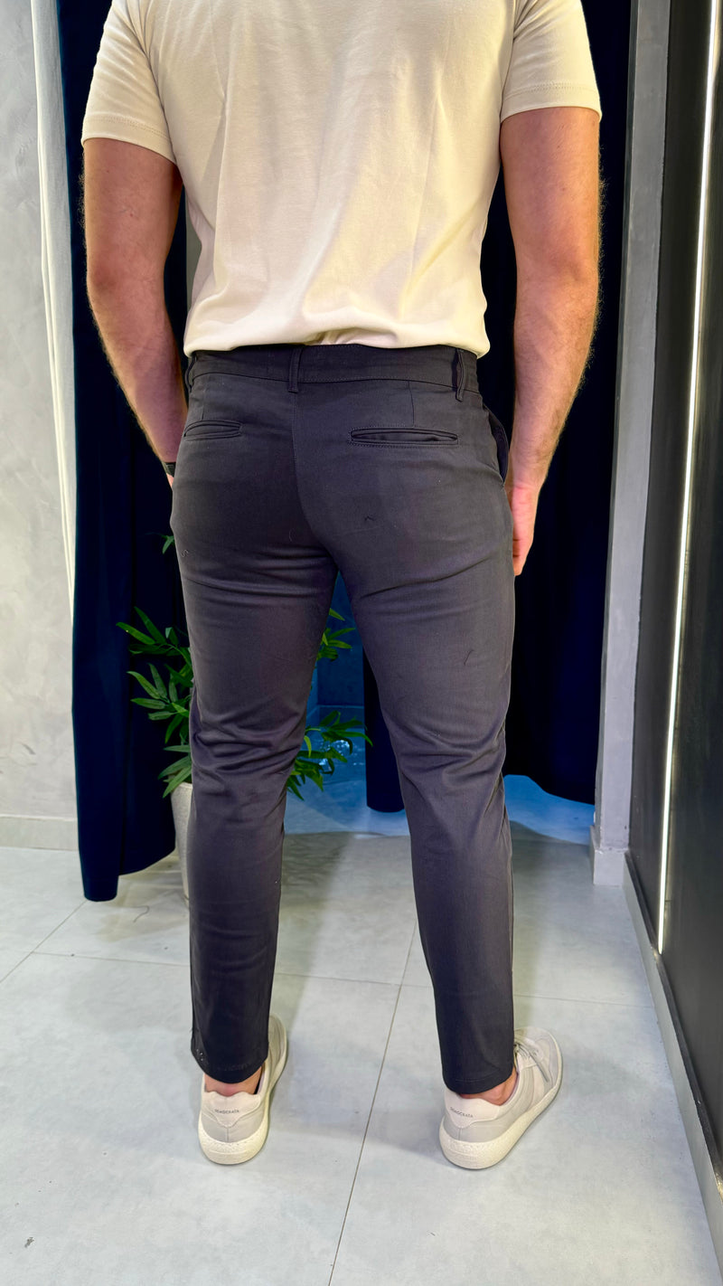 Calça de Alfaiataria Chumbo