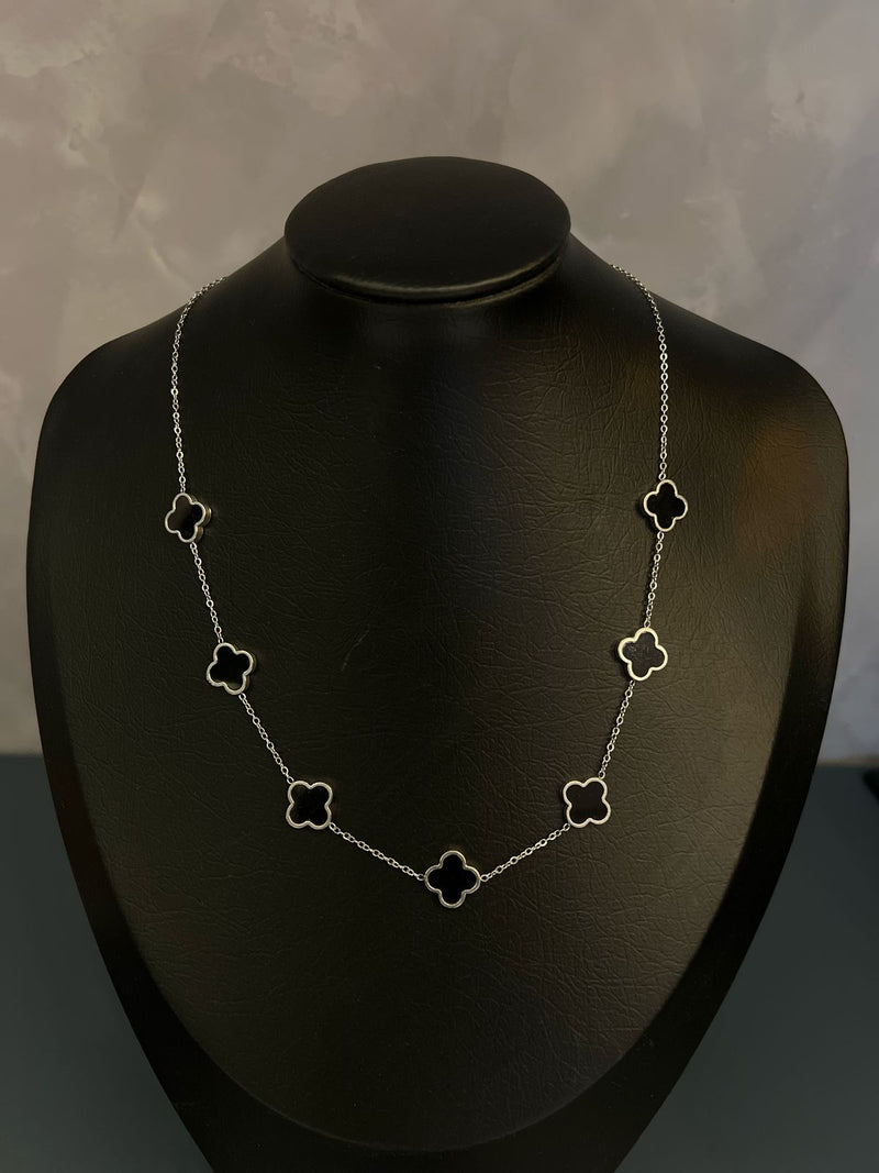 Colar e Pulseira Trevo Preto