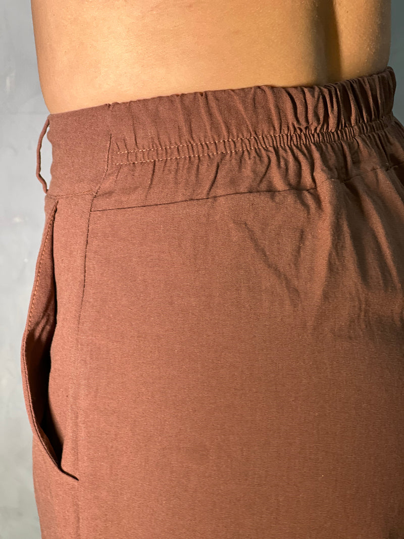 Calça de Alfaiataria feminina Marrom
