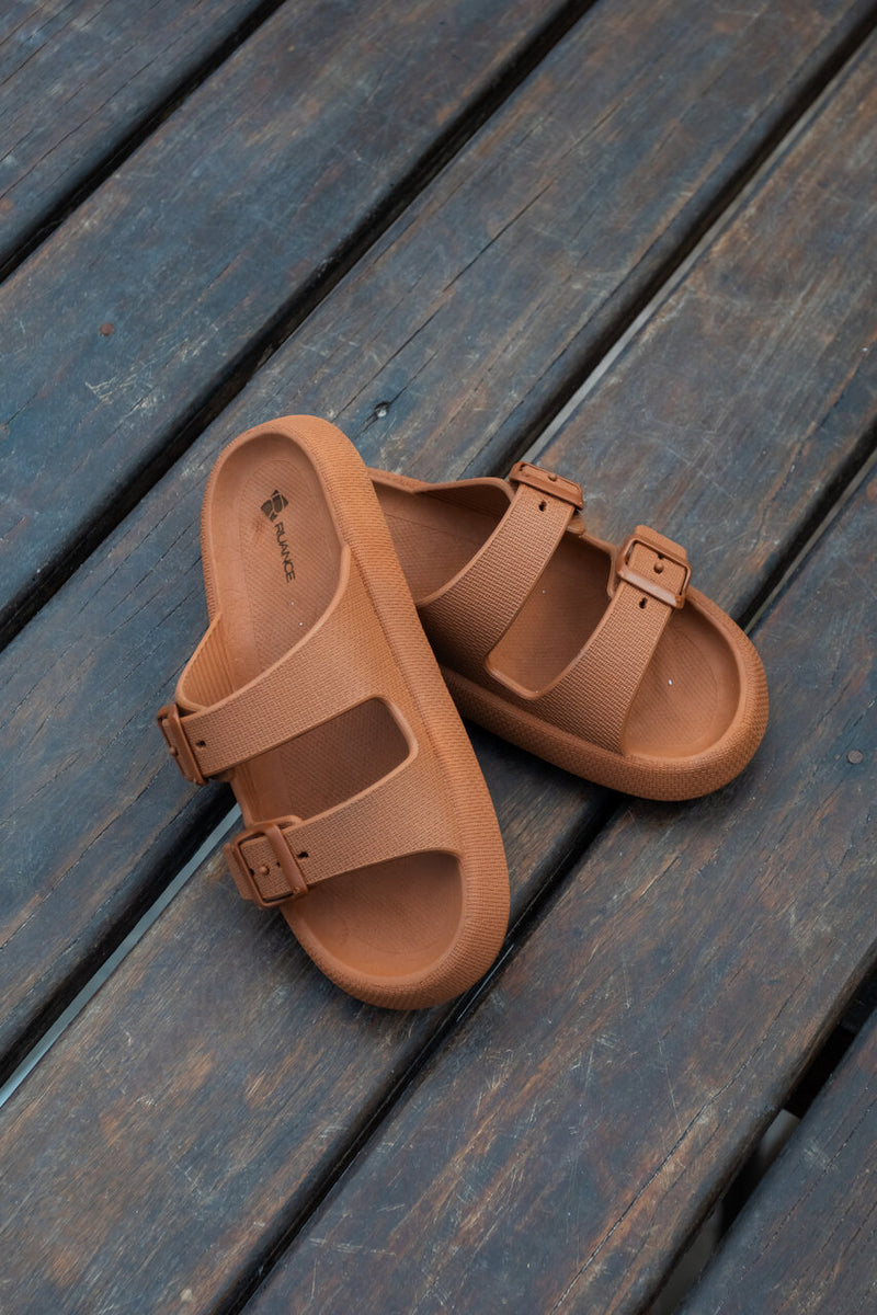 Chinelo Caramelo