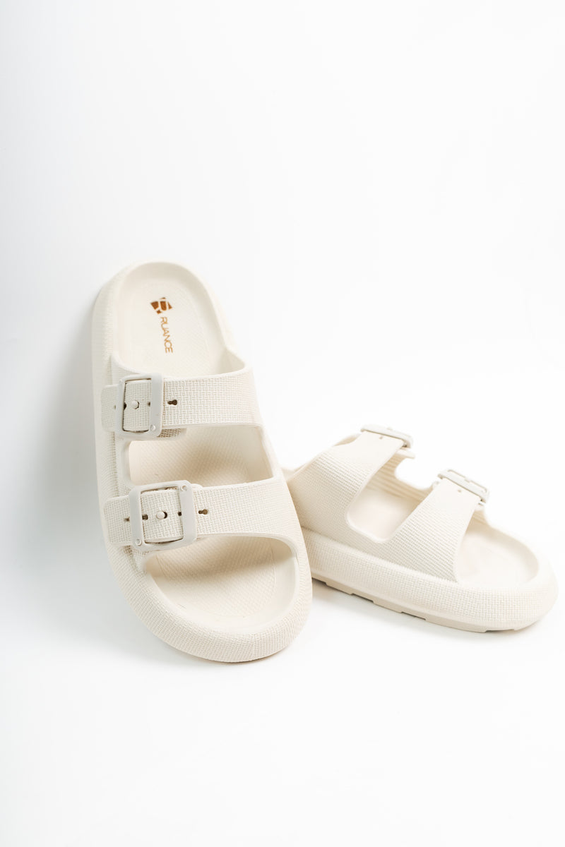 Chinelo Off White